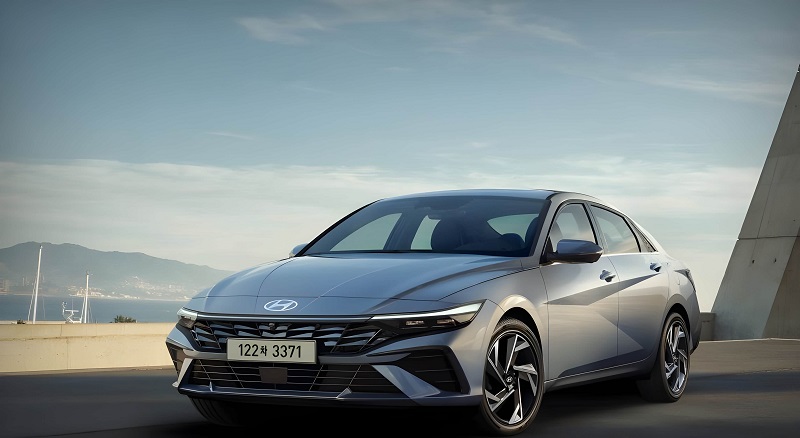 A globális bestseller Hyundai Elantra külföldre szállítva, a kiegyensúlyozott termékerő felhatalmazza a globális személygépkocsi-piacot